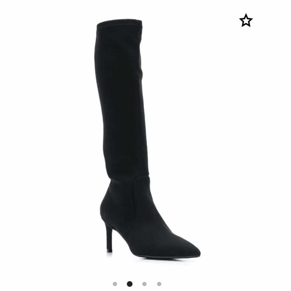 Stuart Weizman Knee high boot
